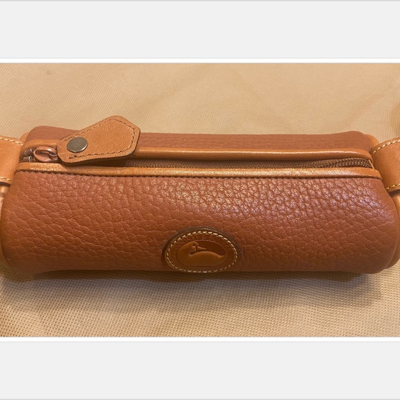Dooney & Bourke Handbags - Dooney & Bourke W10 Small Cosmetic Roll